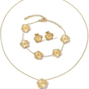14K Gold Plated Clover Necklace & Earring Set